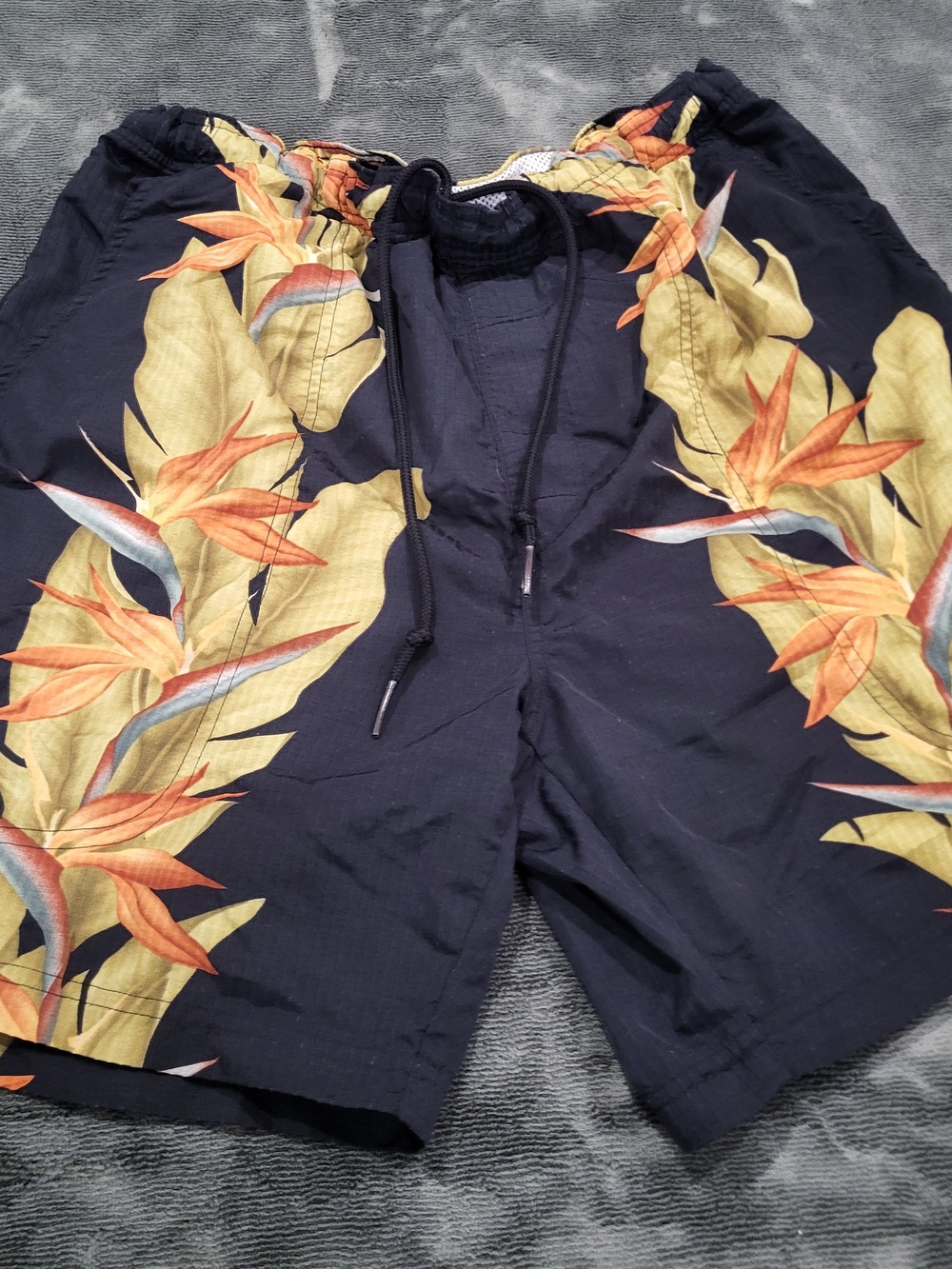 Vintage Men's Tommy Bahama Tropical Print Swim Shorts